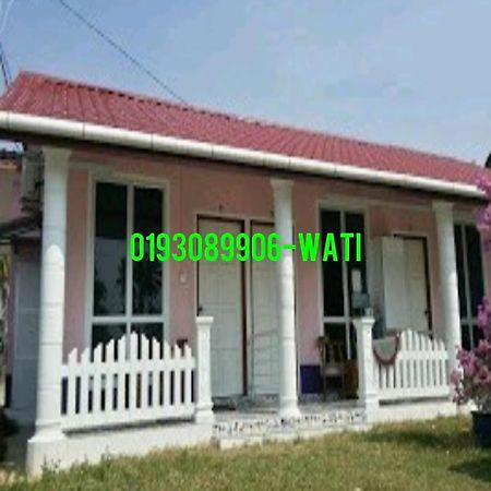 Iz Budget 2 Kampung Kuala Besut Ngoại thất bức ảnh